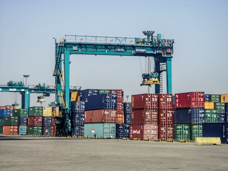 Tyred Container Crane