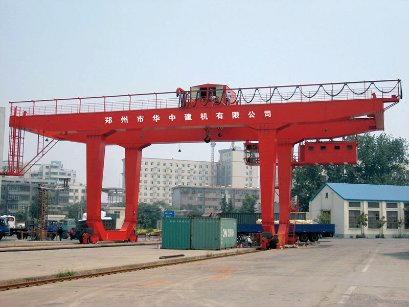Crane for port, freight yard and Factory