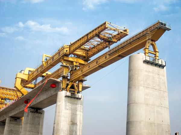Bridge Construction Machine for Railway